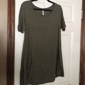 LulaRoe XS Perfect Tee